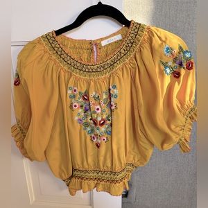 DOEN EMBROIDERED TOP. RARE ! XS